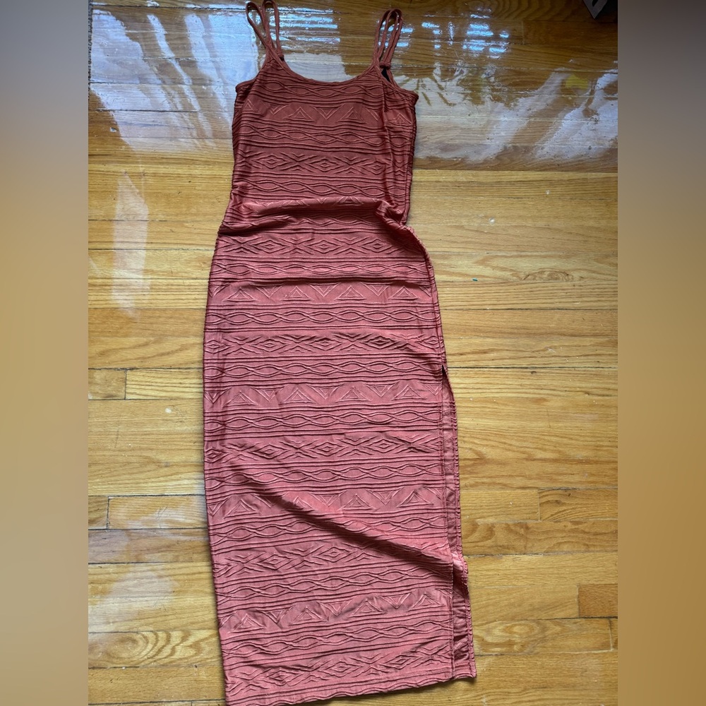 Vintage Y2K Textured Summer Rust Color Bodycon Maxi Dress With Builtin Bra
